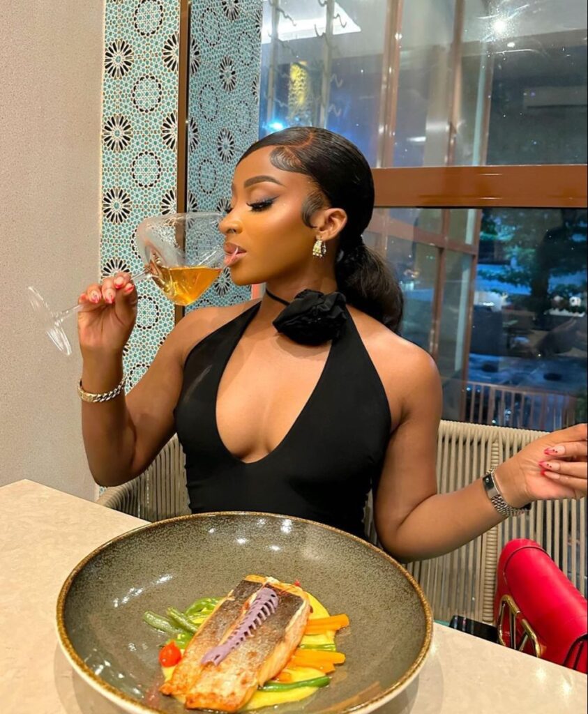 Stop Dating One At A Time! The Power of Multitasking